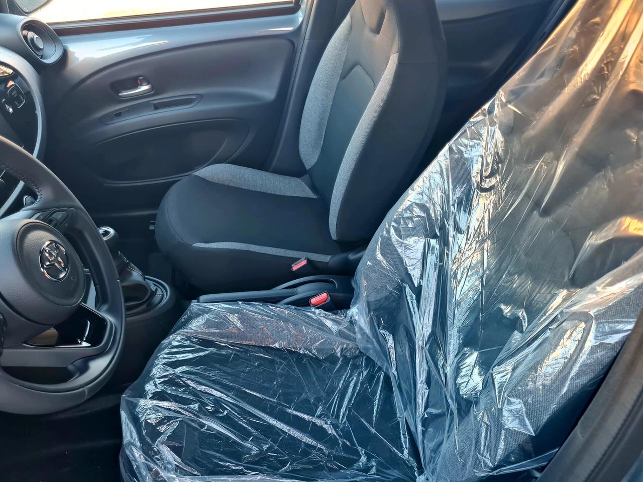 Toyota Aygo X 1.0 VVT-i 72 CV 5 porte Active*CARPLAY*CAMERA*