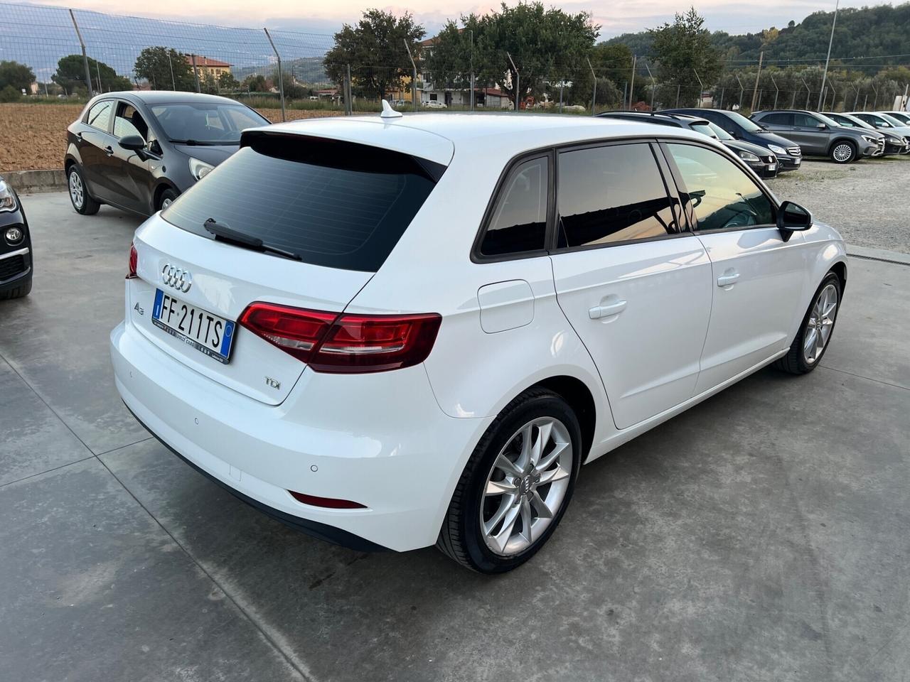 Audi A3 SPB 1.6 TDI S tronic Sport
