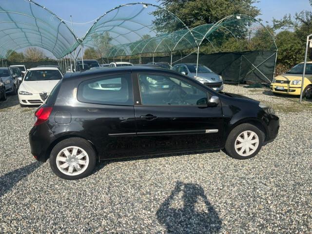 Renault Clio 1.2 16V 3 porte GPL Dynamique
