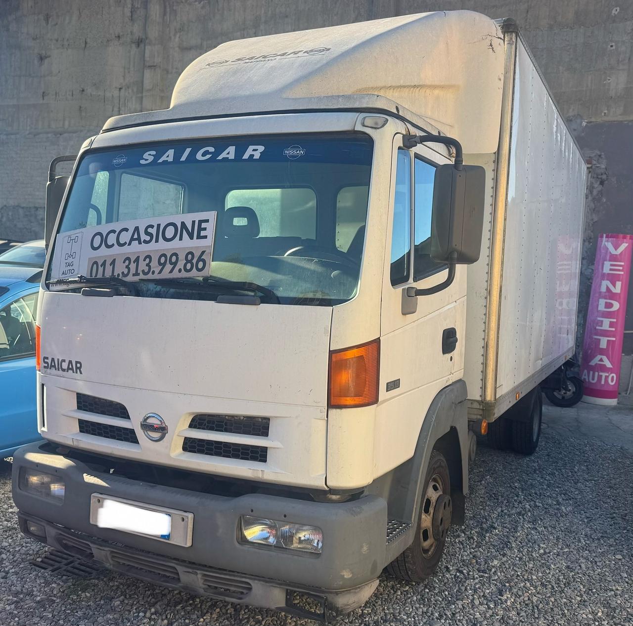 Nissan atleon 35.13 boxato patente b cellula