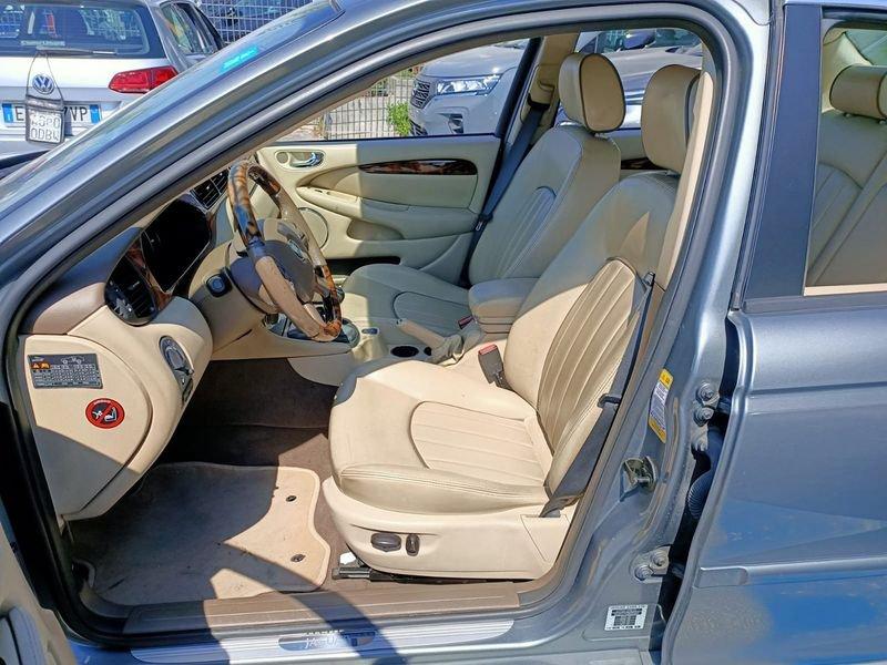 Jaguar X-Type Berlina 2.2 D Executive