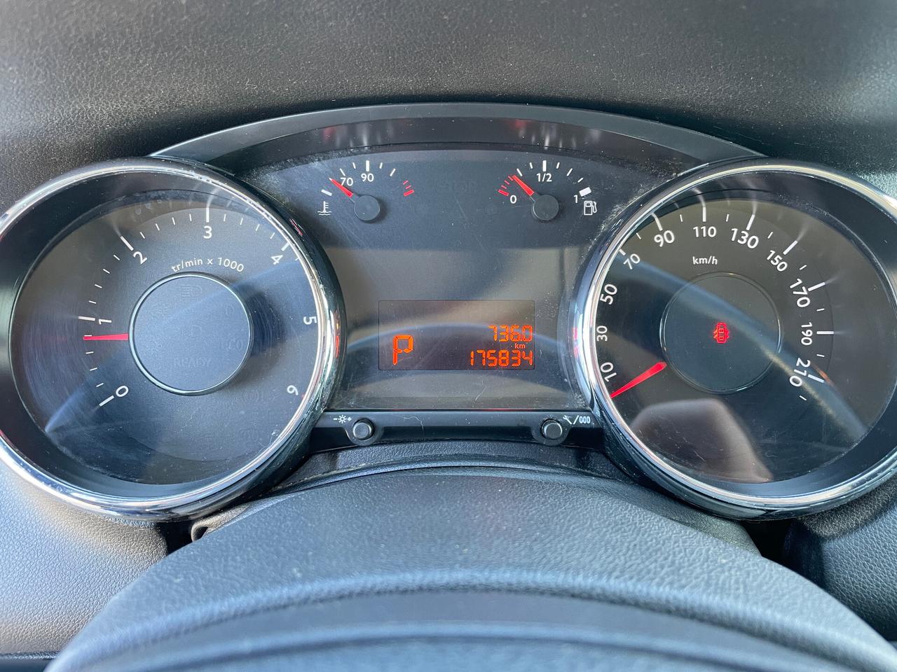 Peugeot 5008 2.0 HDi 163CV aut. Business