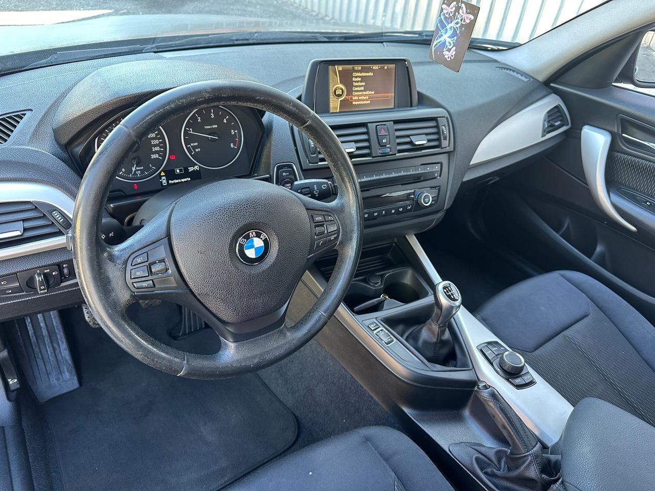 Bmw 116 116d 5p. Urban fullll