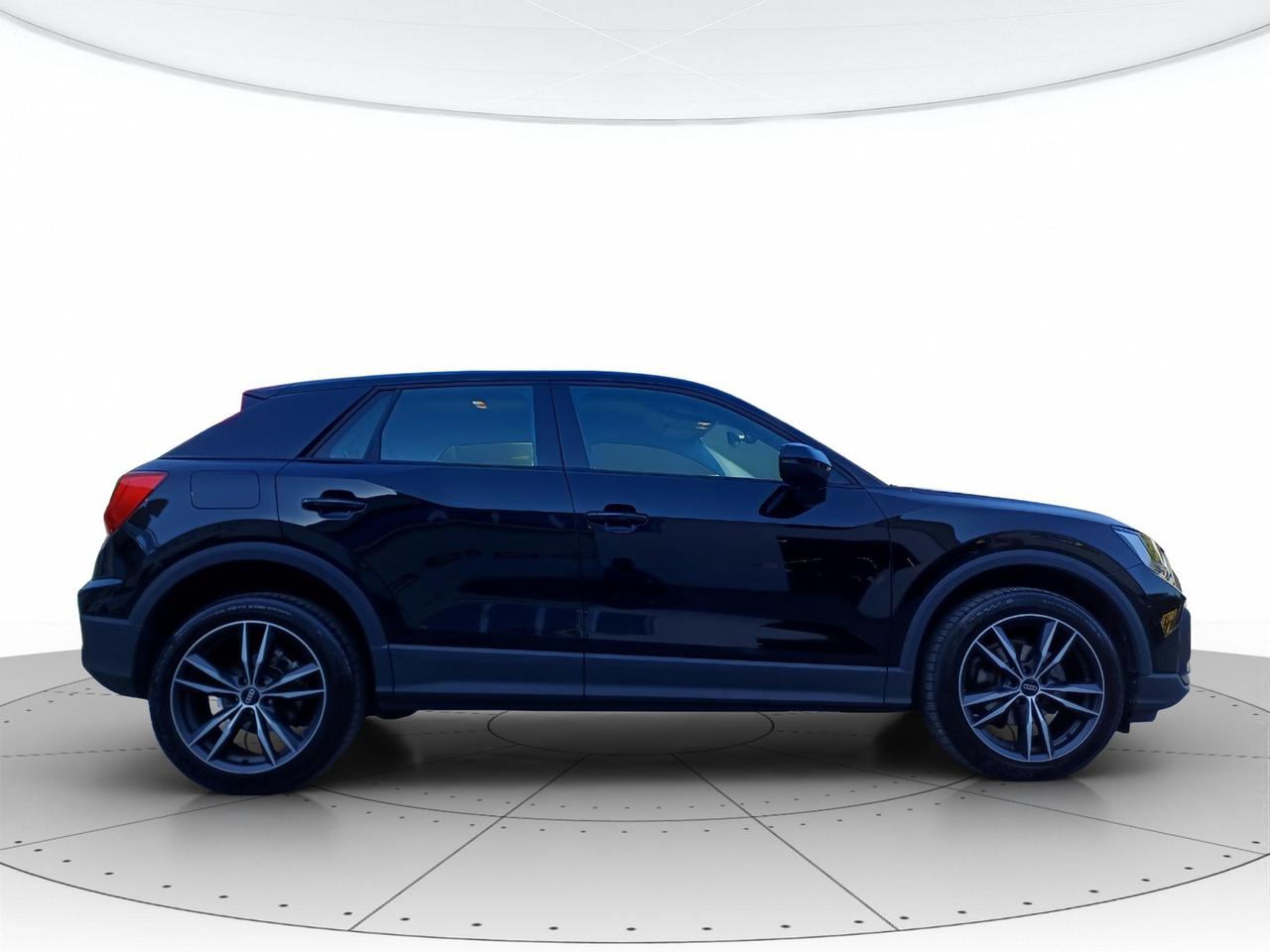 Audi Q2 30 2.0 tdi business s-tronic