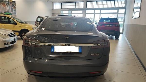 Tesla Model S Model S 100kWh Performance Dual Motor AWD