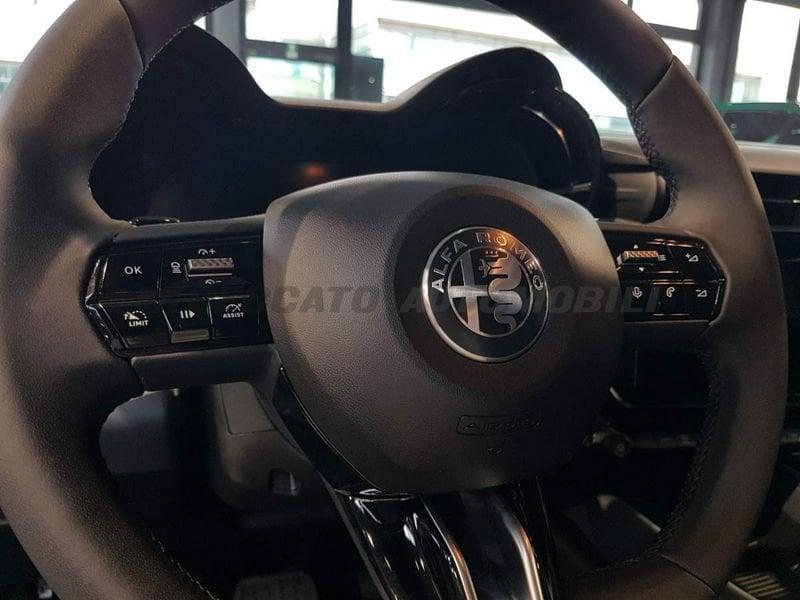 Alfa Romeo Junior Junior 1.2 ibrida 136cv edct6