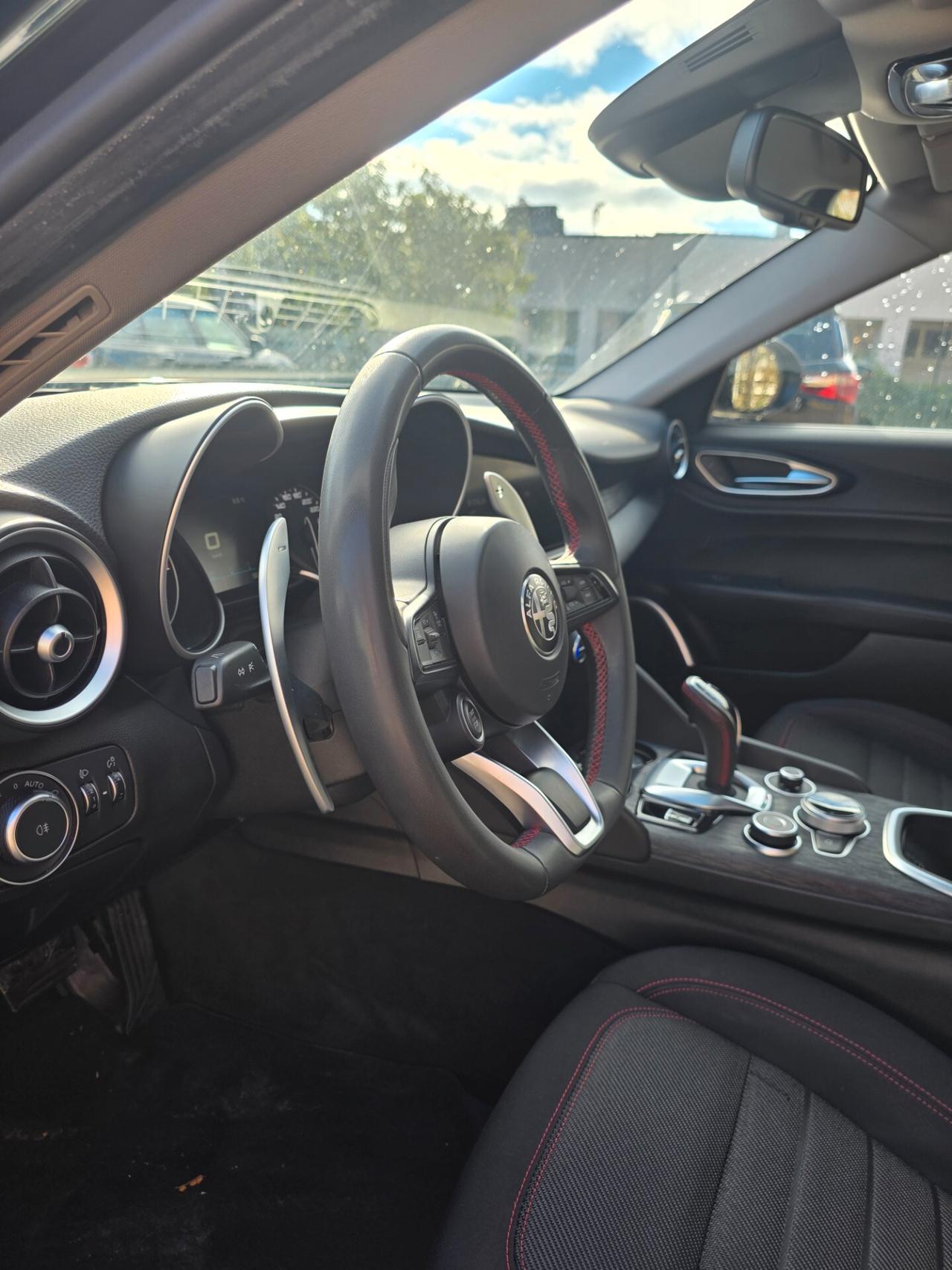 Alfa Romeo Giulia 2.2 Turbodiesel 160 CV AT8 Business