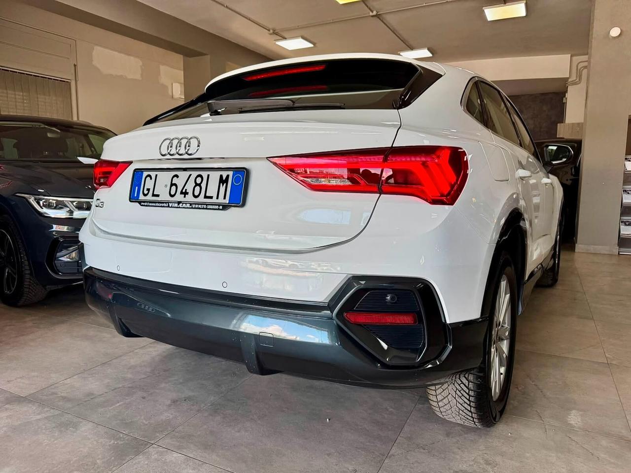 Audi Q3 SPB 35 2.0 TDI S tronic Business Plus 2022