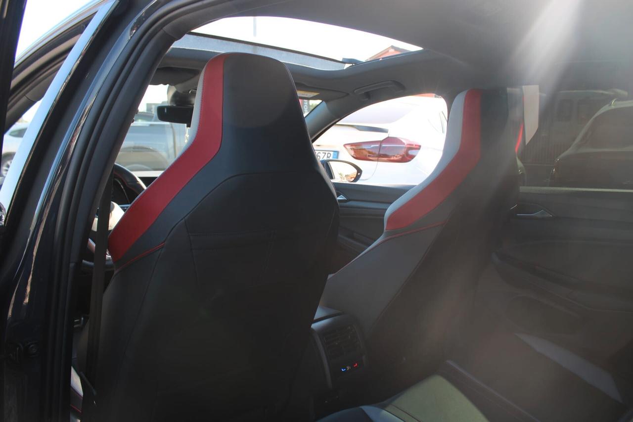 Volkswagen Golf GTI Tua A SOLI 445€