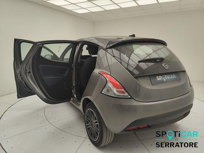 Lancia Ypsilon III 2021 1.0 firefly hybrid Oro s&s 70cv