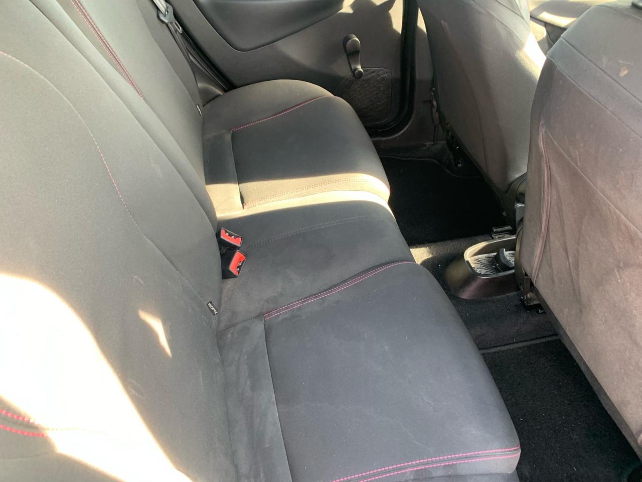 Lancia Ypsilon 1.3 Multijet 95cv 5p - 2013