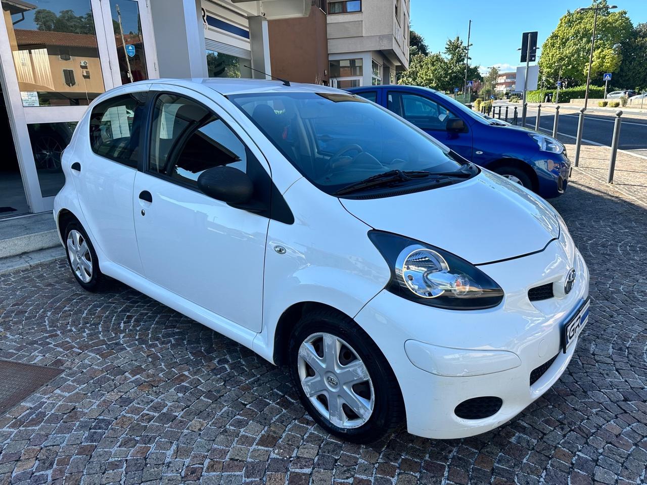 Toyota Aygo 1.0Bz 68Cv 5P Sol Connect -Uniproprietario