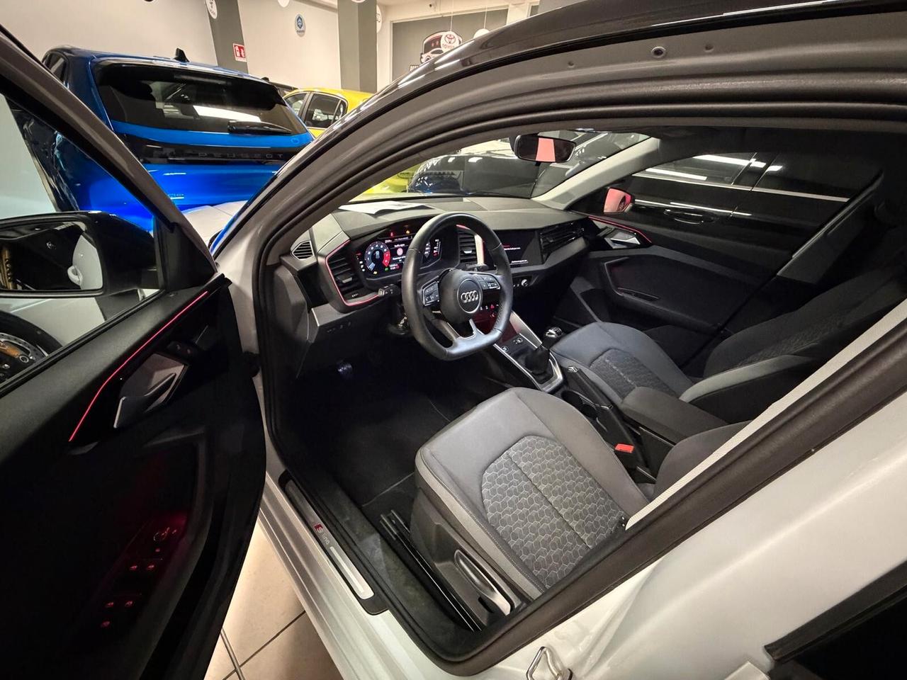 Audi A1 SPB 30 TFSI S line edition 290 al mese