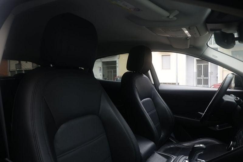 Jaguar E-Pace Jaguar E-Pace 2.0d i4 R-Dynamic S awd 150cv my19 110KW ANNO 2019