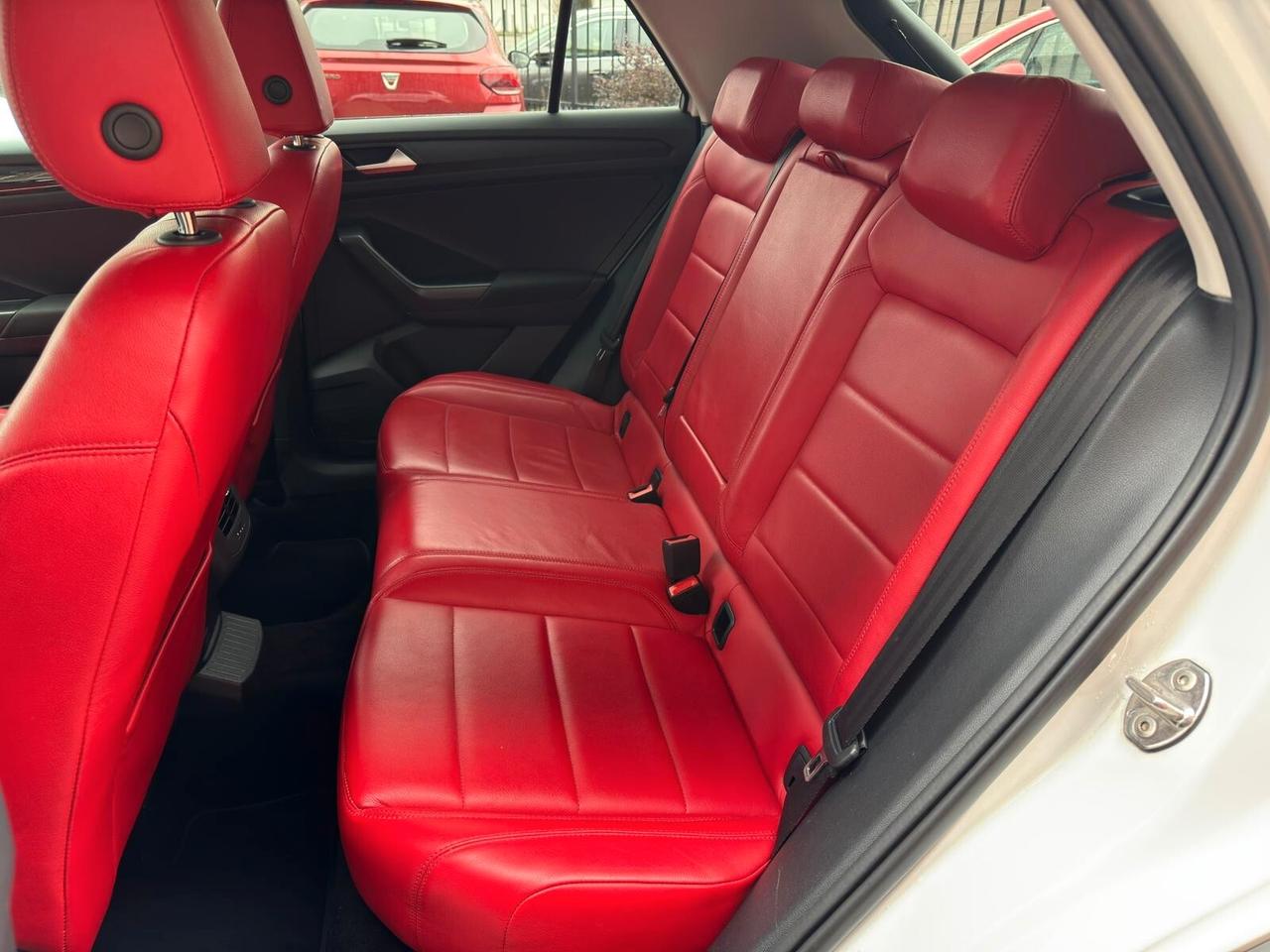 Volkswagen T-Roc 2.0 TDI 150 CV DSG Advanced