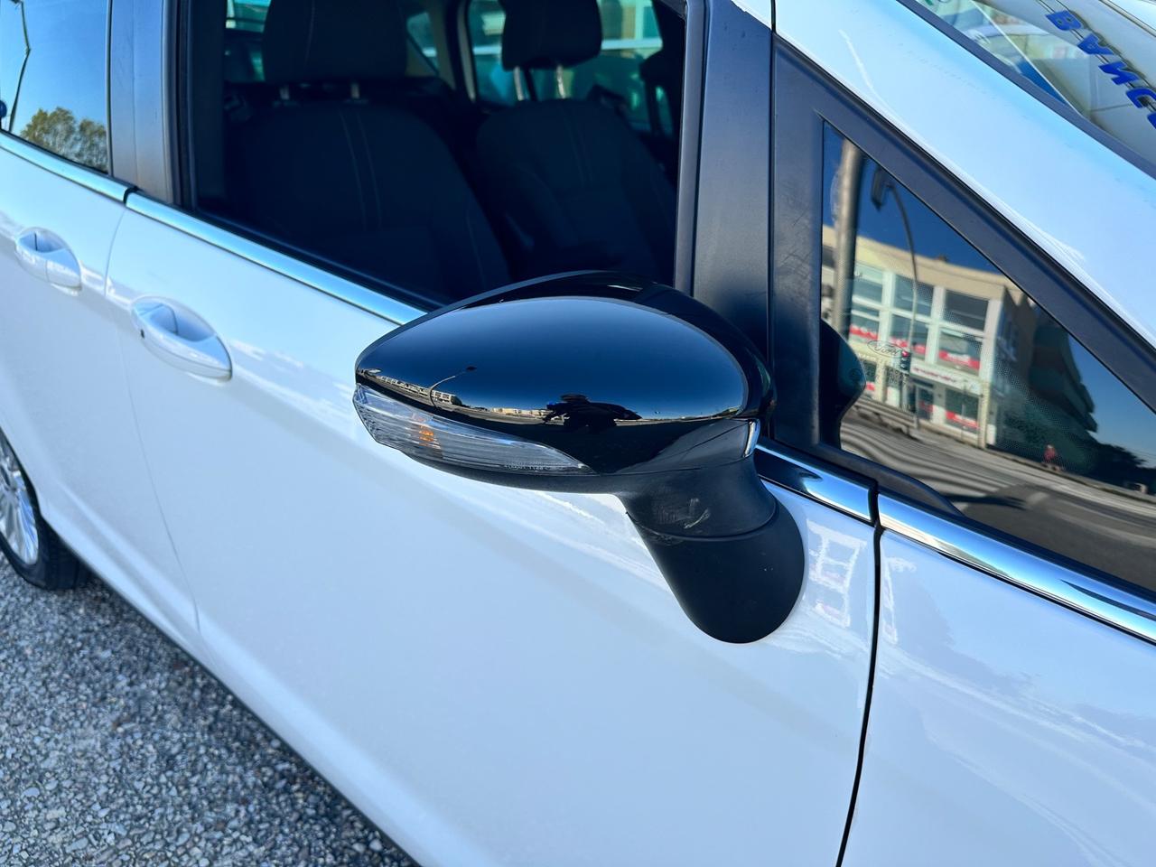 Ford B-Max 1.4 90 CV Titanium metano 2013