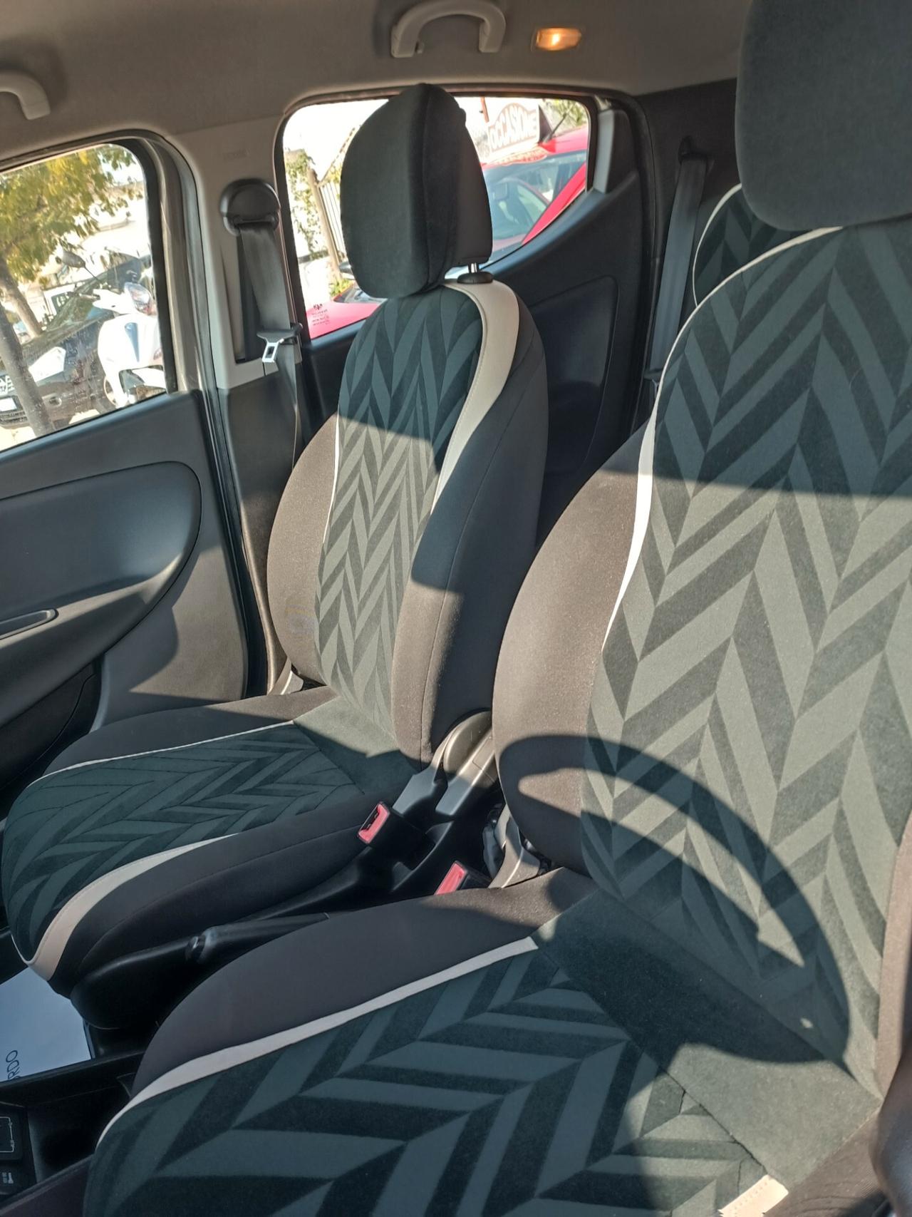 Lancia Ypsilon 1.2 69 CV 5 porte GPL Ecochic Platinum