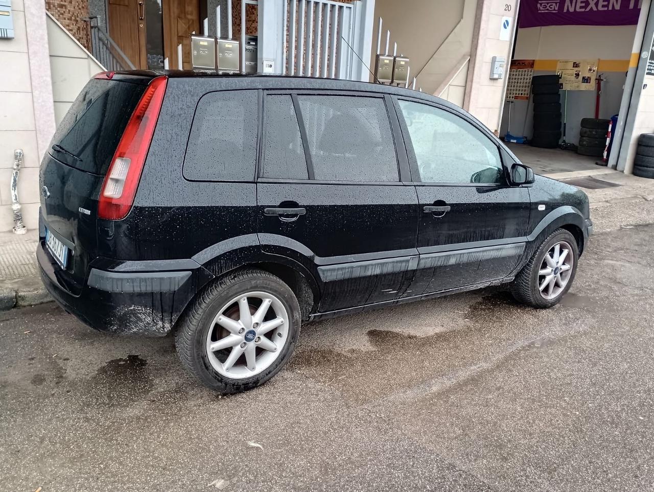 Ford Fusion 1.4 TDCi 5p. Collection