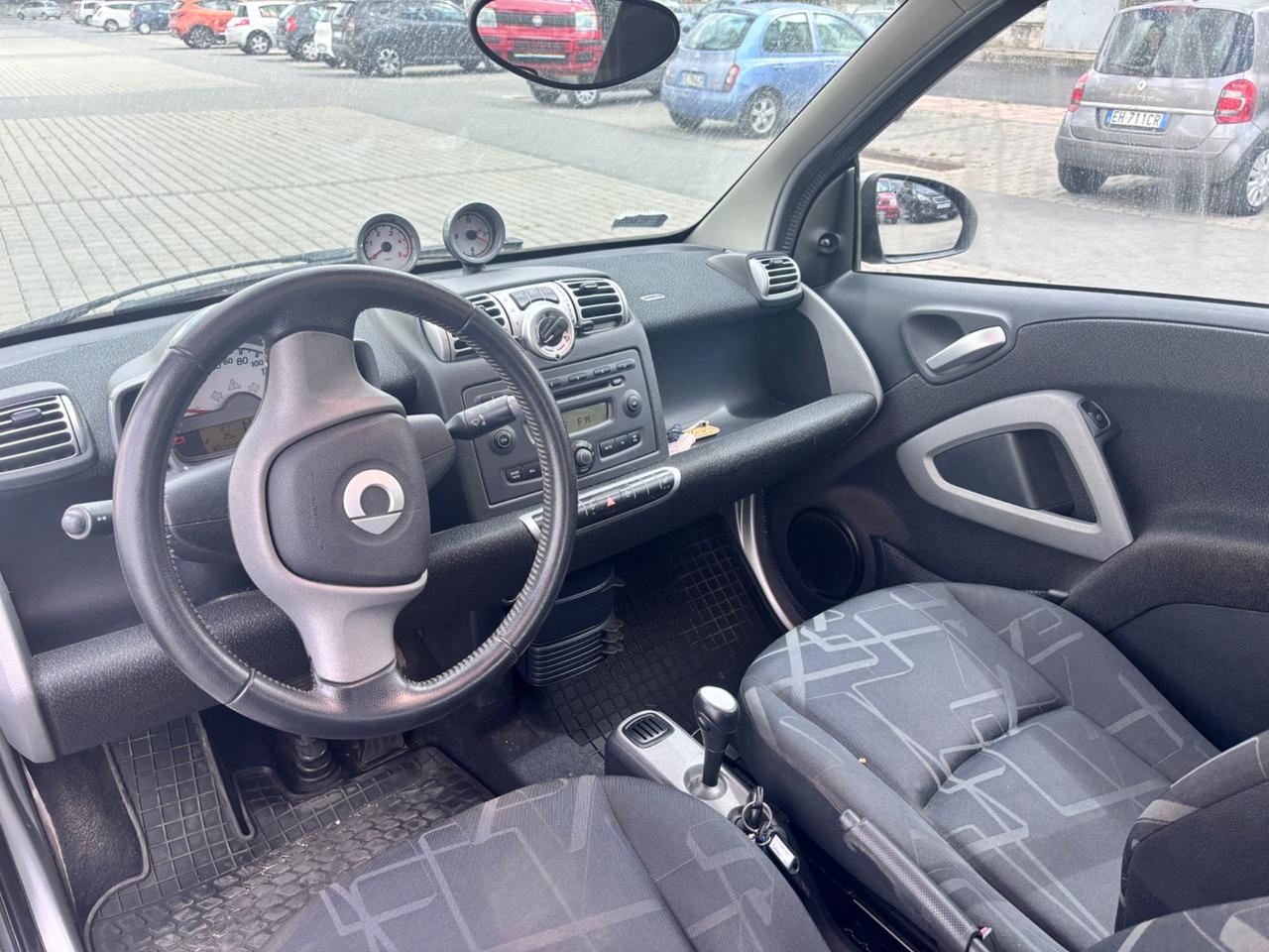 Smart ForTwo 800 40 kW coupé pulse cdi TARGA POLACCA