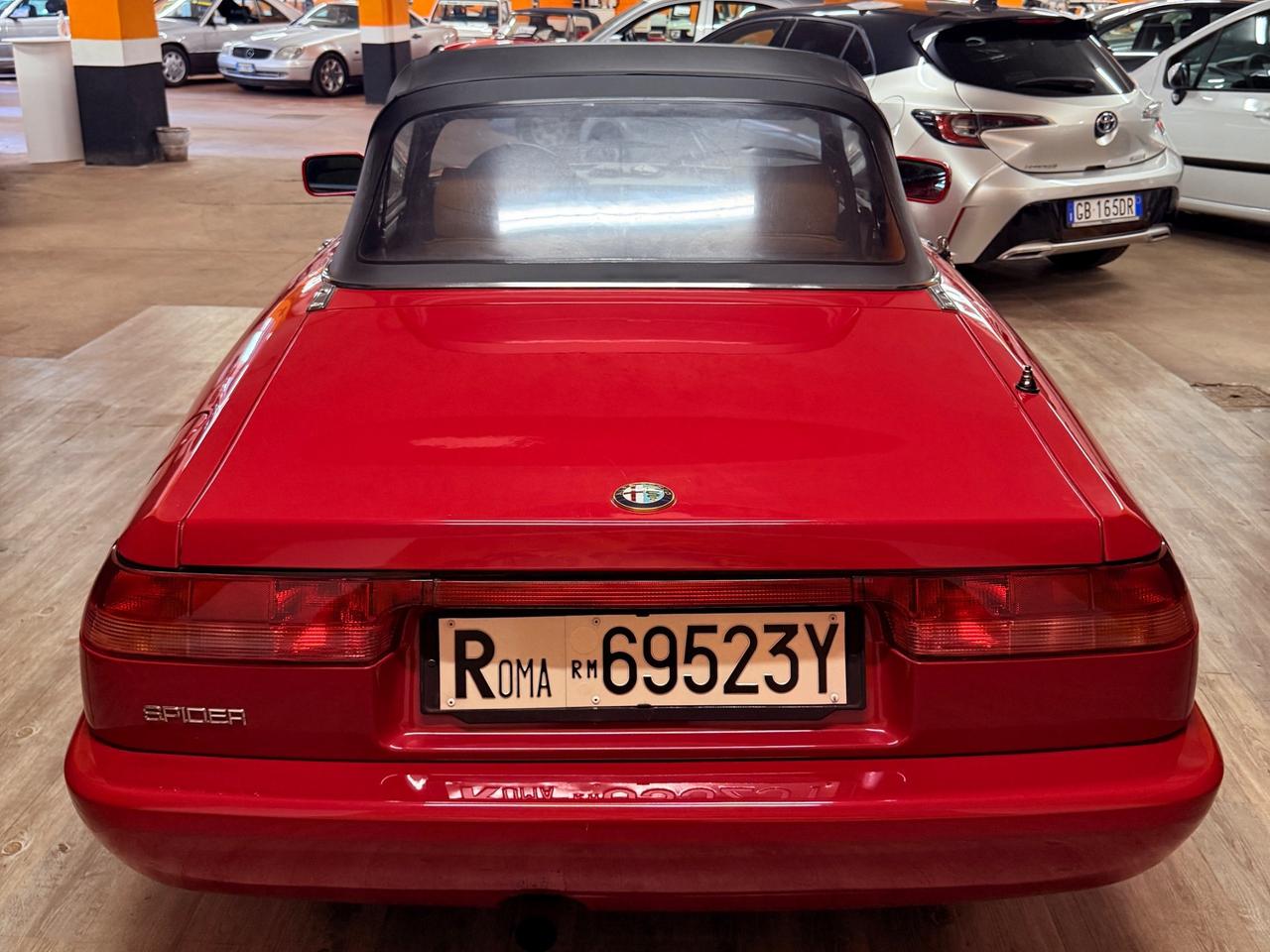 STRAORDINARIA ALFA ROMEO DUETTO IN CONDIZIONI DA VETRINA