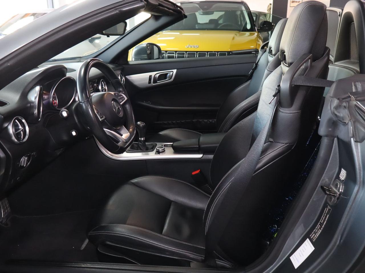 Mercedes-Benz SLC 180 AMG SLC 180 #50881