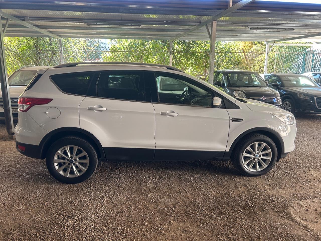 Ford Kuga 2.0 TDCI 150 CV S&S 4WD Titanium