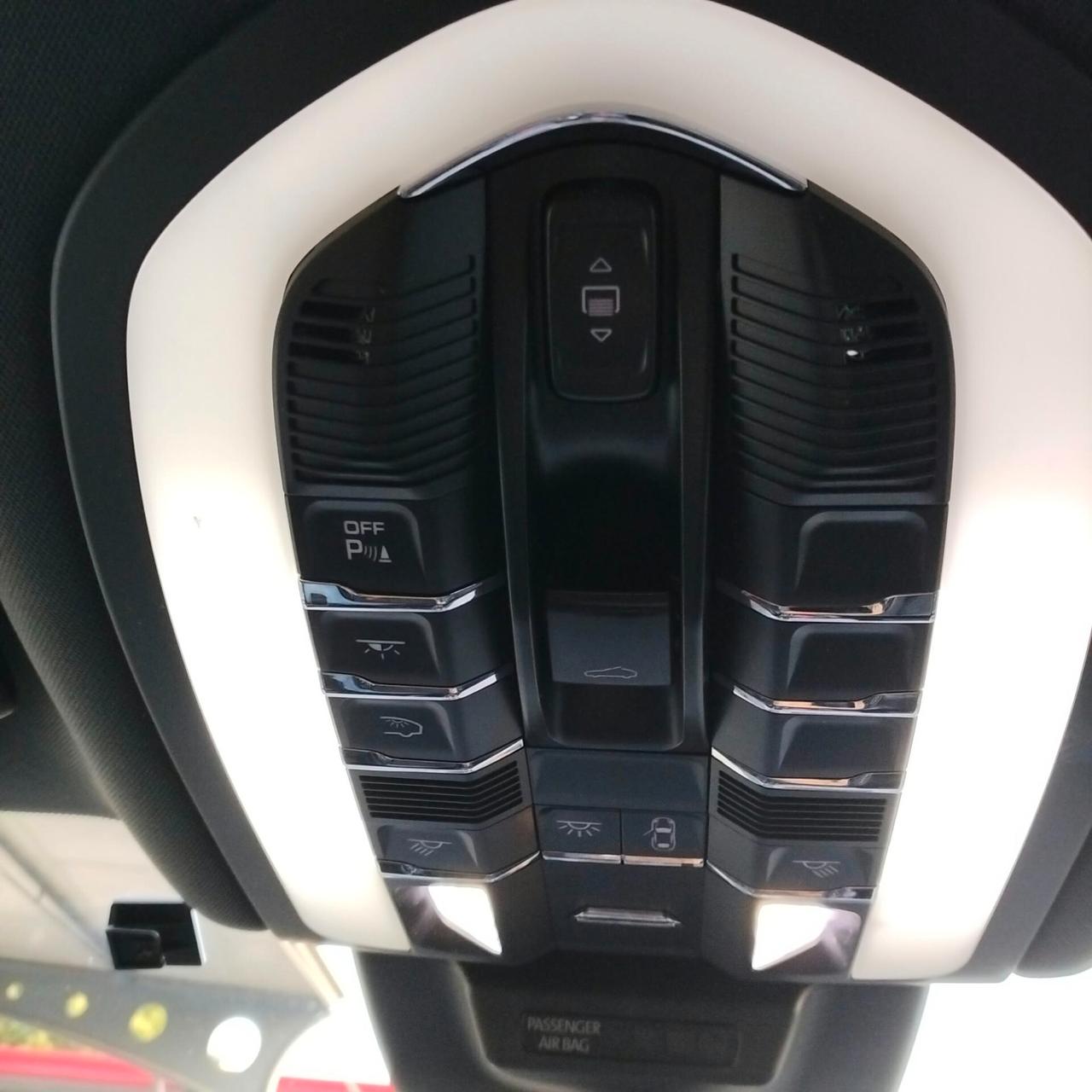 Porsche Macan 2.0 T