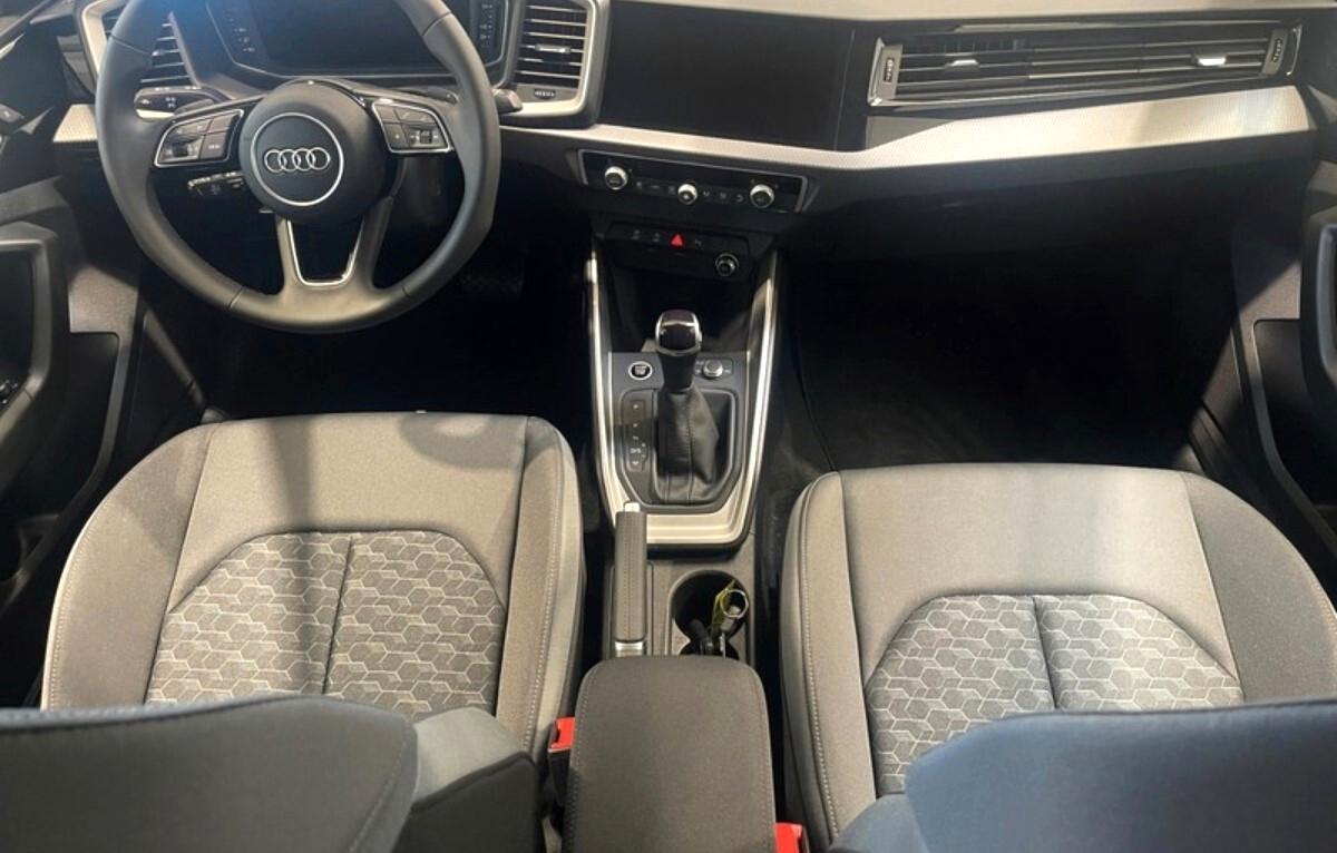 Audi A1 SPB 30 TFSI S tronic line edition