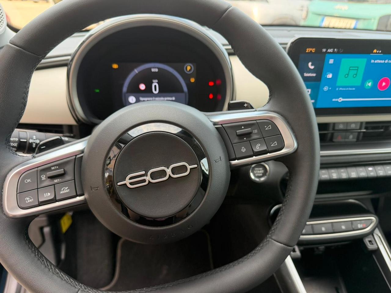 Fiat 600 Hybrid 110 CV DCT MHEV La Prima