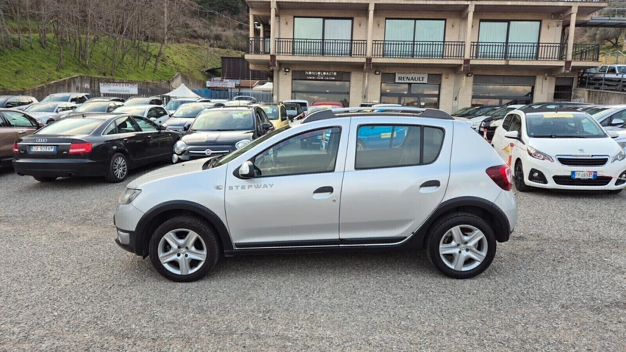Dacia Sandero Stepway 1.5dCi 90CV Prestige-11/2014