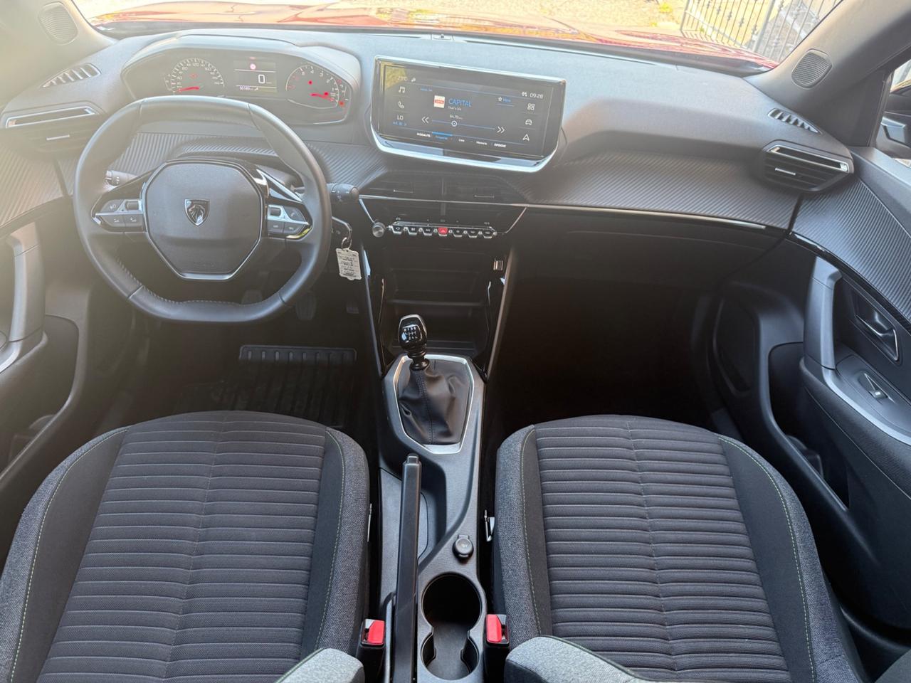 Peugeot 2008 PureTech 100 S&S Active