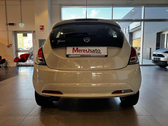 LANCIA Ypsilon 1.2 69 CV 5 porte Platinum
