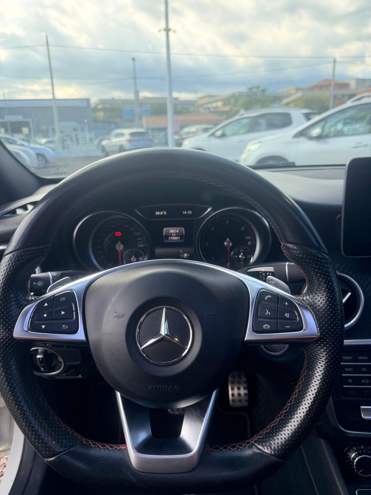 Mercedes-benz A 180 d Automatic AMG Line Premium
