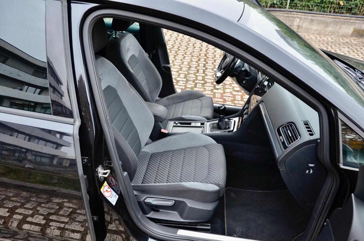 VOLKSWAGEN GOLF 5p 1.5 TSI R-LINE 150cv, UFF ITALIANA, EURO 6D, APPLE ANDROID, PERMUTE