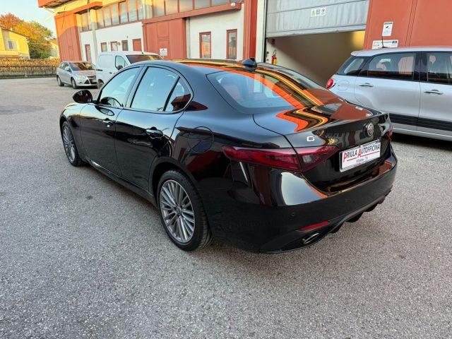 ALFA ROMEO Giulia 2.0 Turbo 280 CV AT8 AWD Q4 Veloce