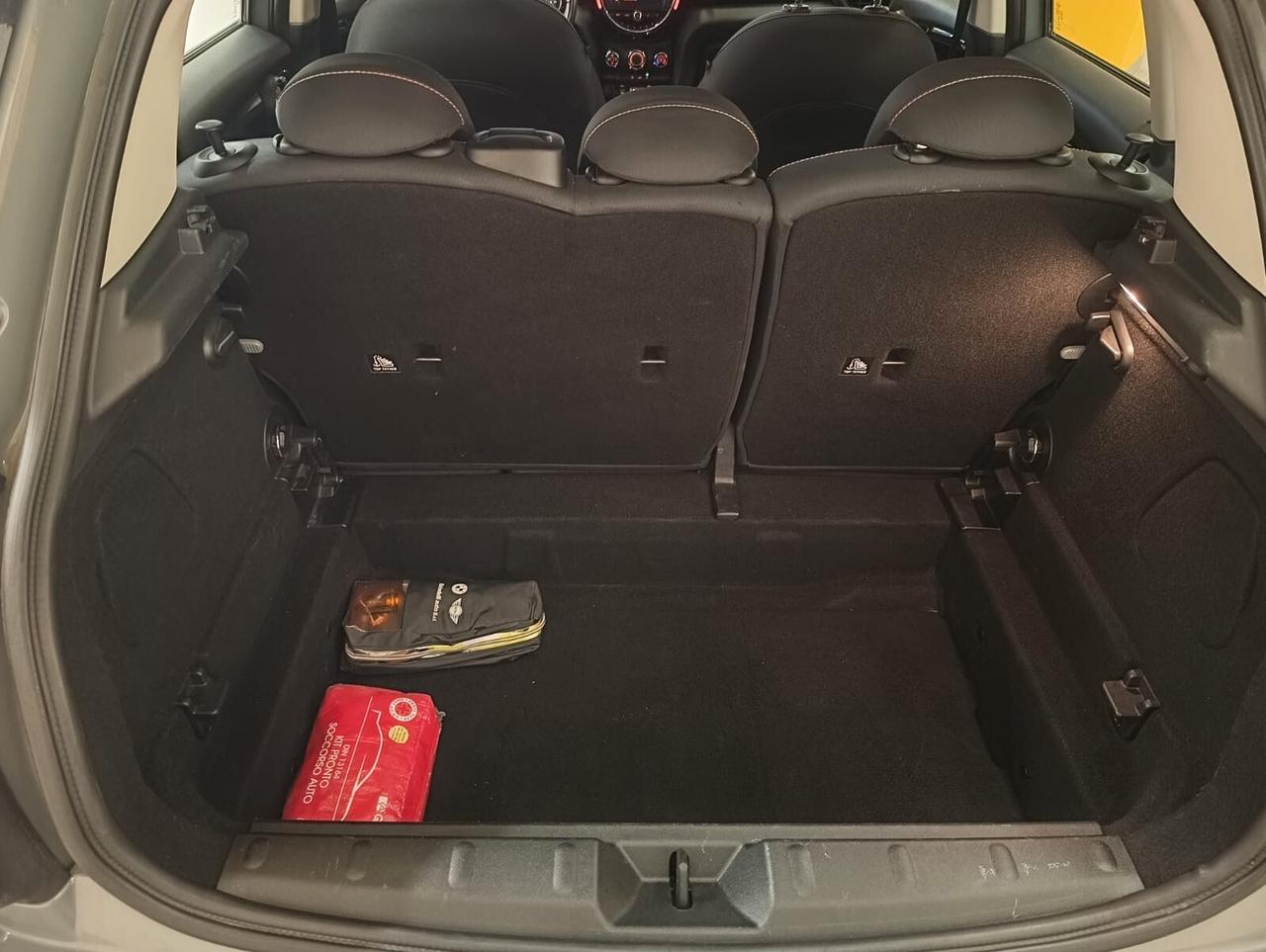 Mini One 5 porte 102cv