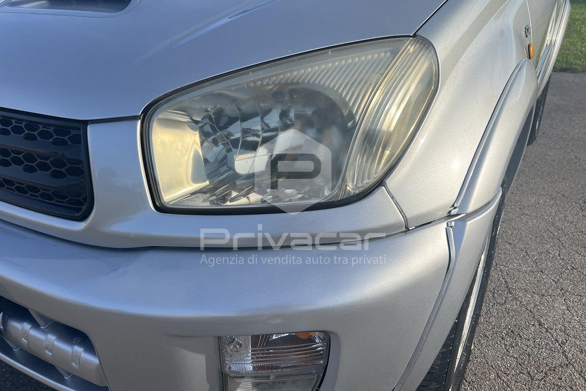 TOYOTA RAV4 2.0 Tdi D-4D cat 3 porte