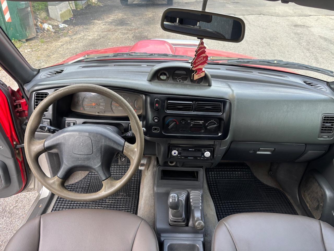 Mitsubishi L200 2.5 TDI 4WD Double Cab Pick-up GLS