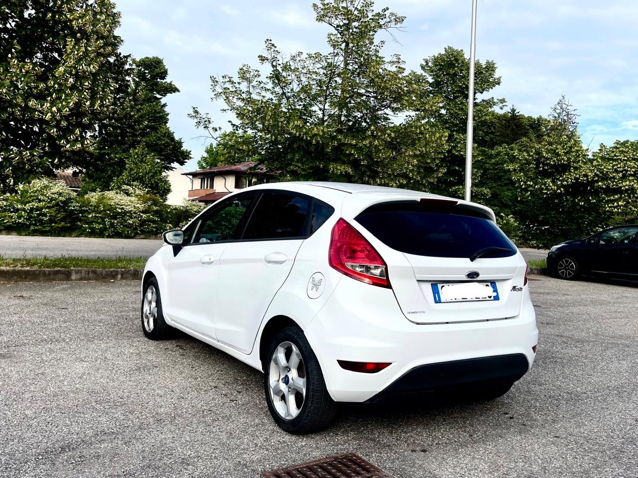 Ford Fiesta 1.4 TDCi 70CV 5 porte Titanium