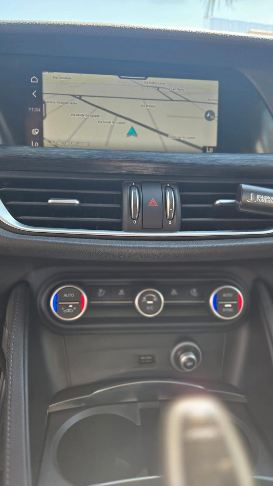 Alfa Romeo Stelvio 2.2 t Business Q4 190V auto Led Uff Italy Nav USB
