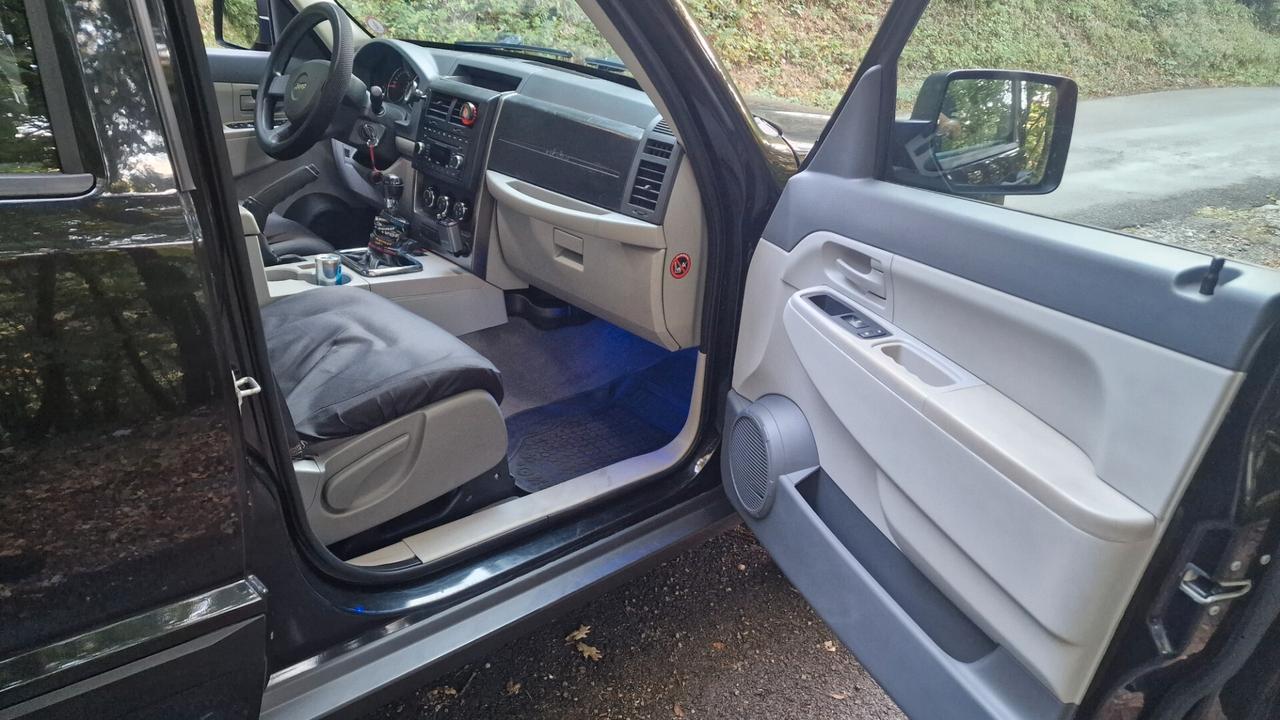 Jeep Cherokee 2.8 CRD DPF Limited