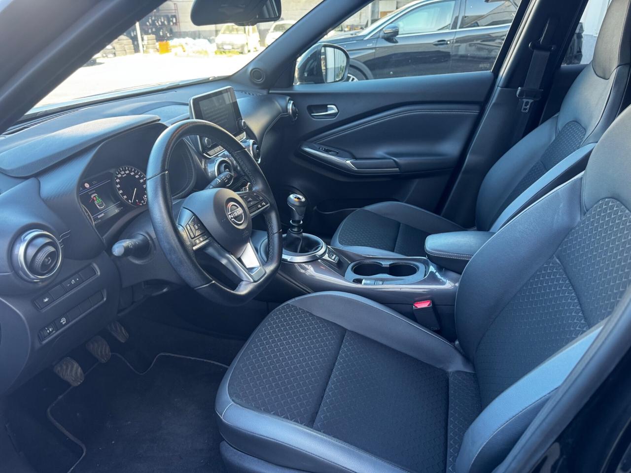 Nissan Juke 1.0 DIG-T 114 CV DCT N-Connecta