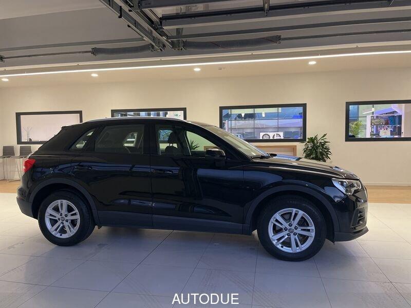 Audi Q3 35 TDI S TRONIC