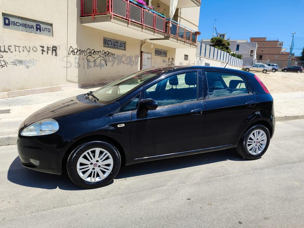 Fiat Grande Punto 1.3 MJT 75 CV E4!!