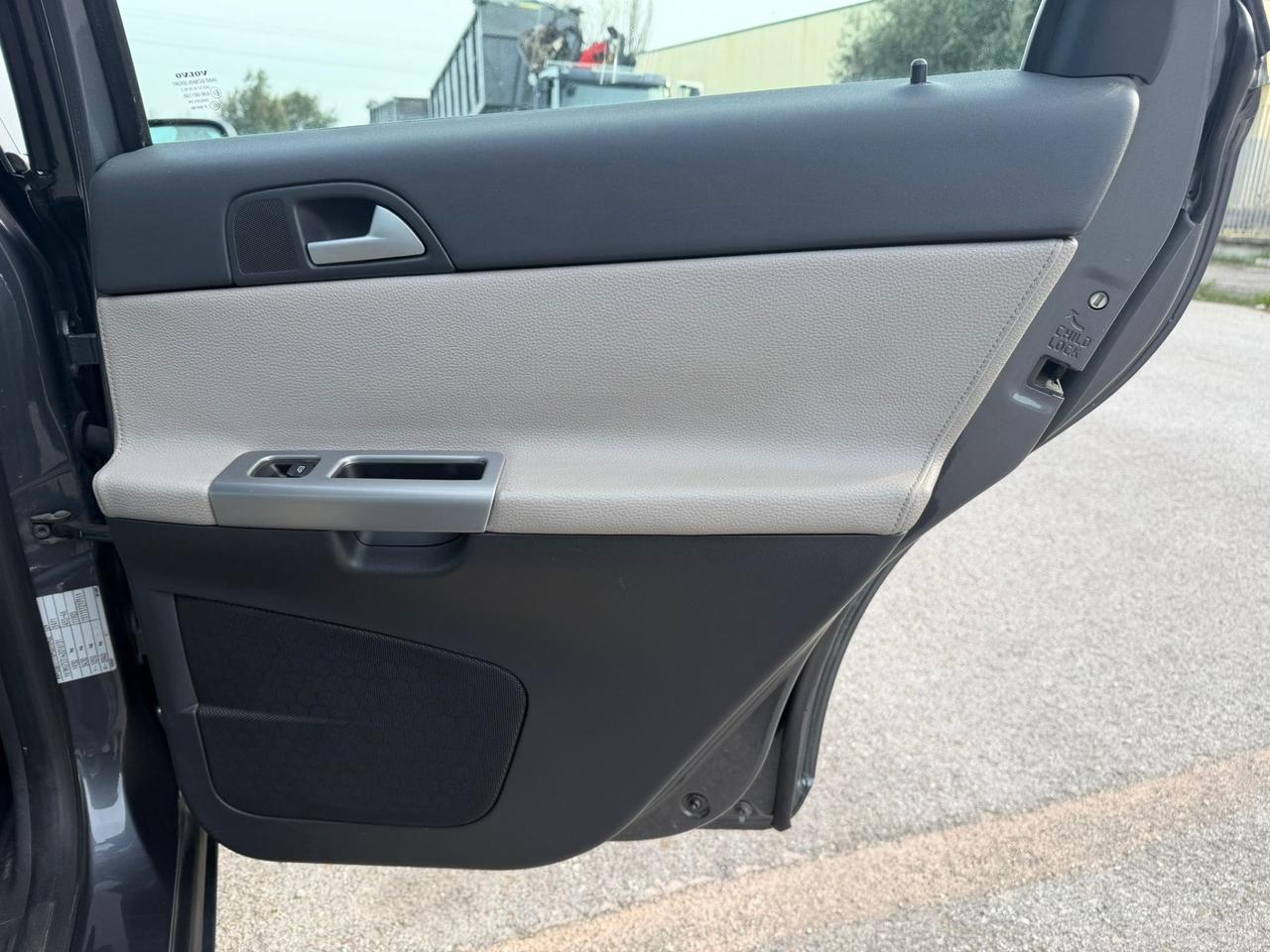 Volvo S40 2.0 D cat Summum