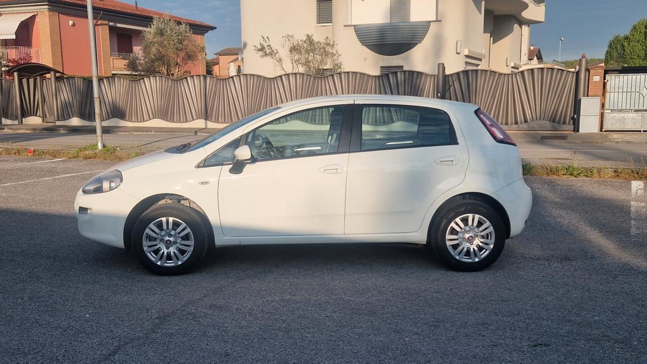 Fiat Punto 1.4 8V 5 porte Natural Power Street