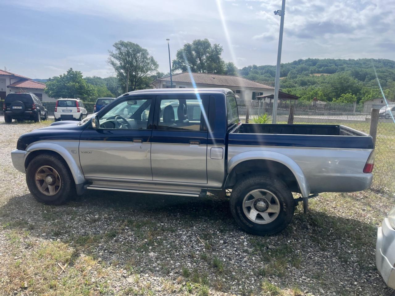 Mitsubishi L200 2.5 TDI 4WD Club Cab Pick-up GLS