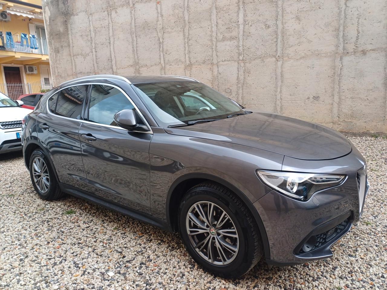 Alfa Romeo Stelvio 2.2 Turbodiesel 180 CV AT8 RWD Executive