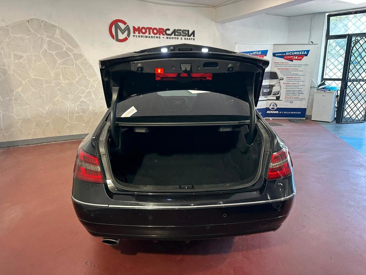 Mercedes-benz E 250 CDI BlueEFFICIENCY Avantgarde