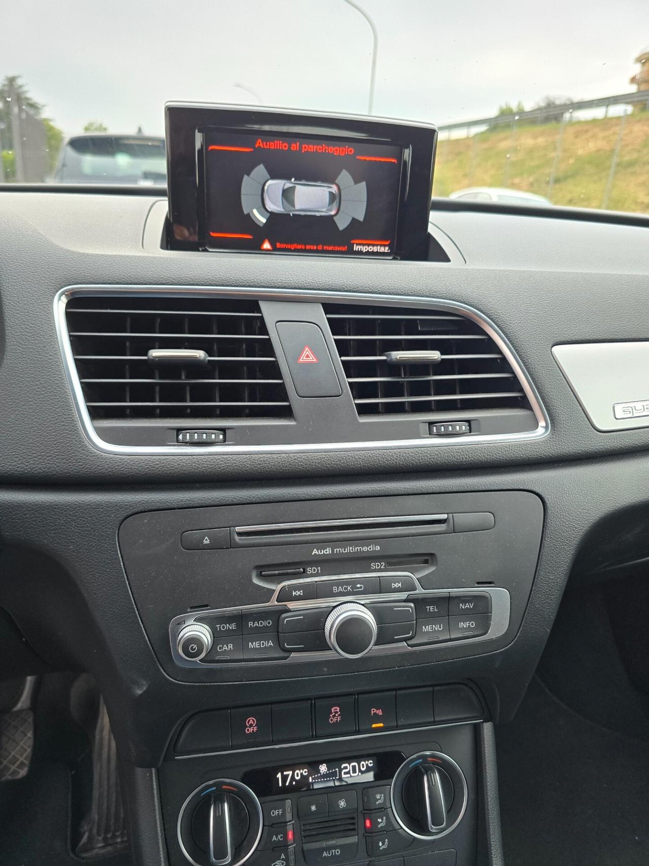 Audi Q3 2.0 TDI 150 CV S tronic Sport